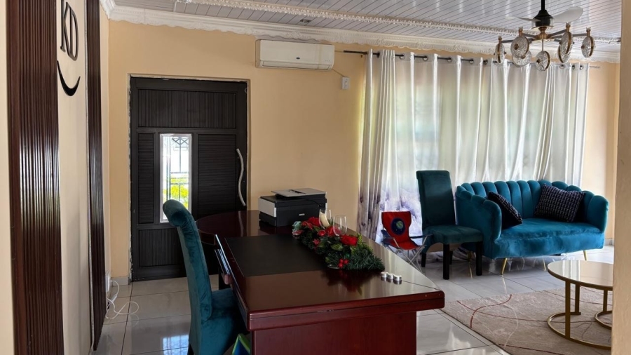 7 Bedroom Property for Sale in Mogwase Unit 4 North West
